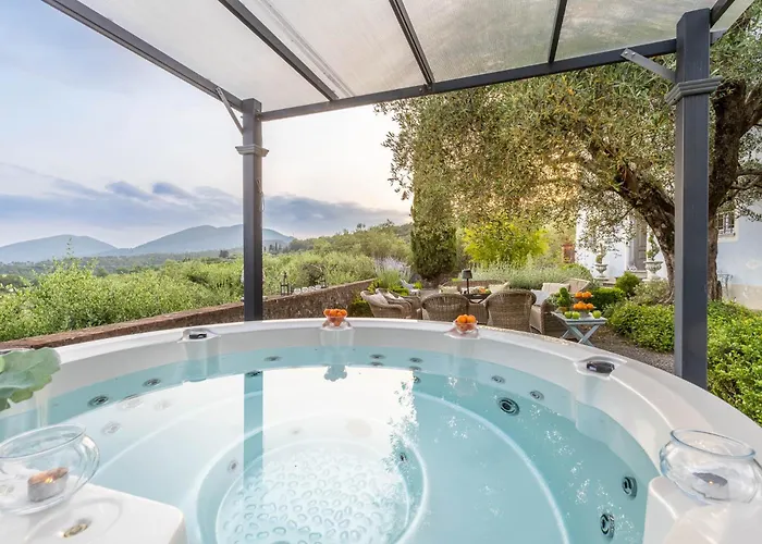 Vila Querciabella Lucca